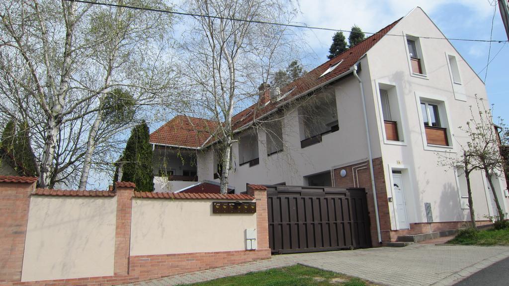 Appartement Mezzanine Hévíz Eksteriør bilde